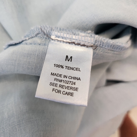 Hesters & Orchard, NWT, Medium, Light Blue, Rhine Stone Collar - Picture 6 of 11